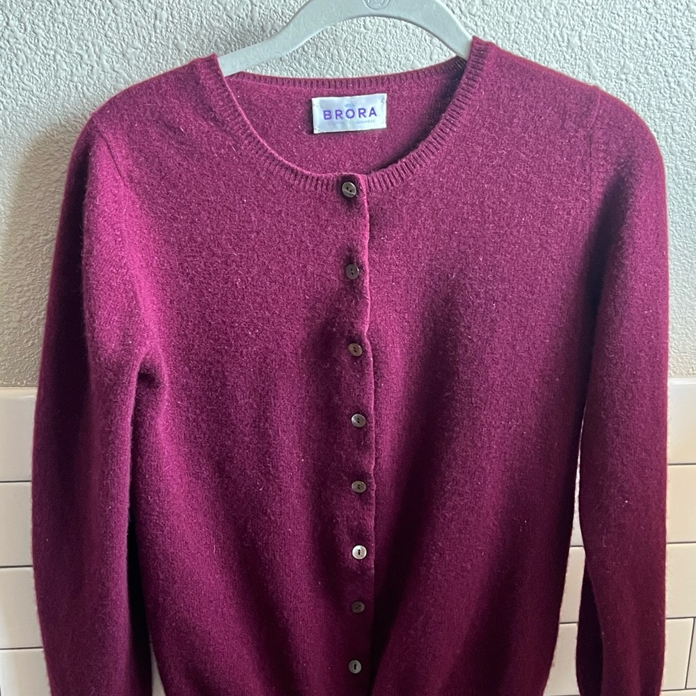 Brora 100% Cashmere Women's Cardigan in Rich Burgundy